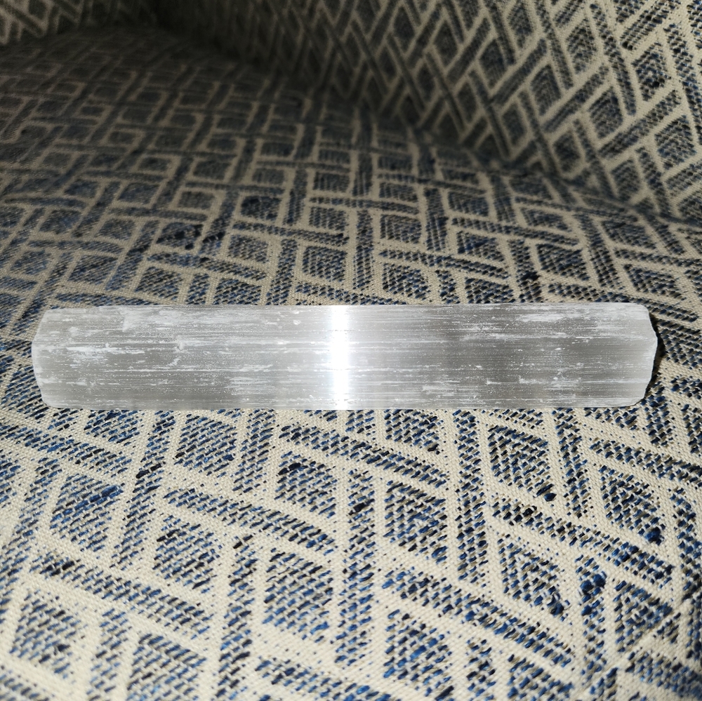 Crystal selenite